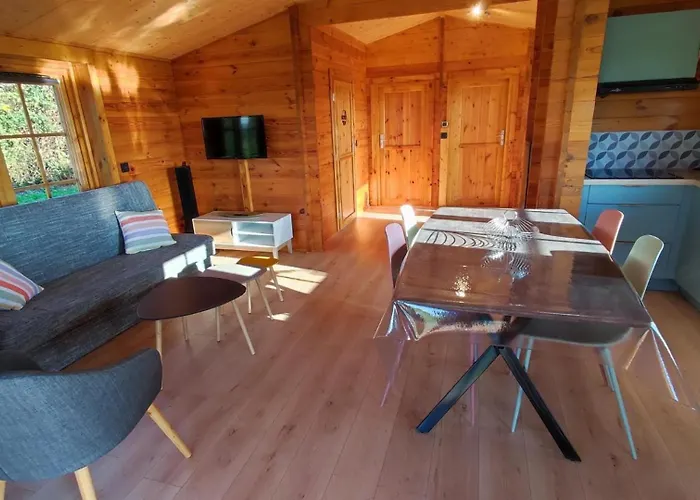 Holiday home Le De La Presle